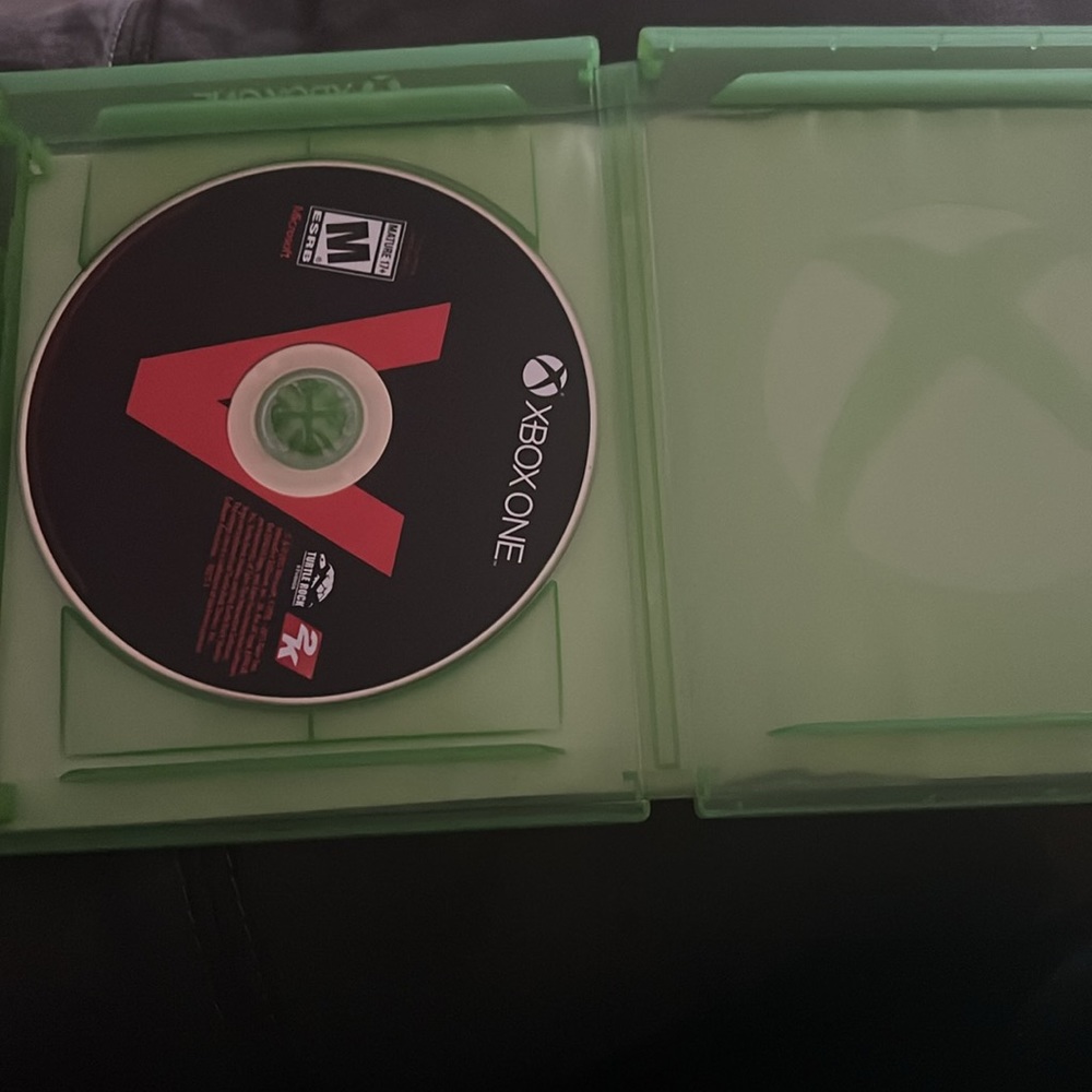 Xbox One Evolve Game - Picture 3 of 3